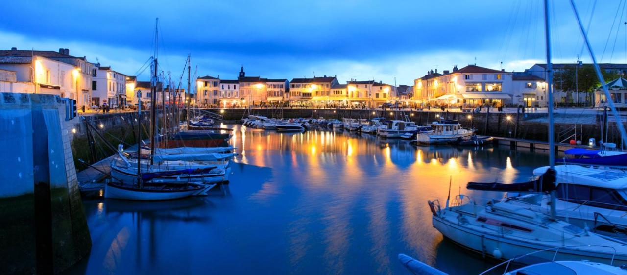 Maison Centre Ville Avec Jardin , Terrasse, Et Garage Velos La Rochelle  Eksteriør bilde
